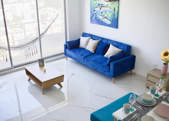 Great Location Close To Airport