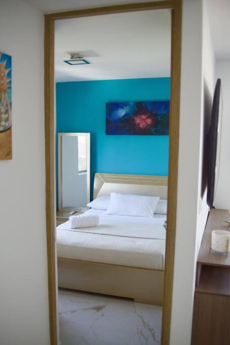 Great Location Close To Airport *