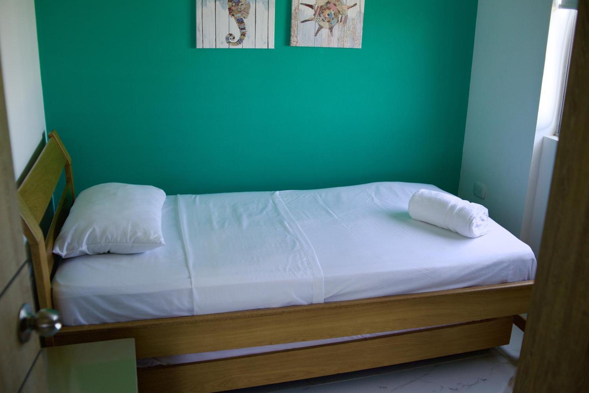 Apartment Great Location Close To Airport Cartagena